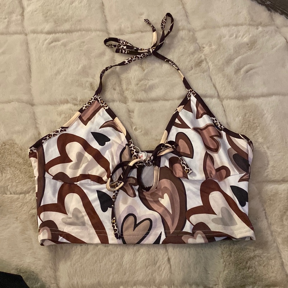 NWT Brown Heart Crop Top